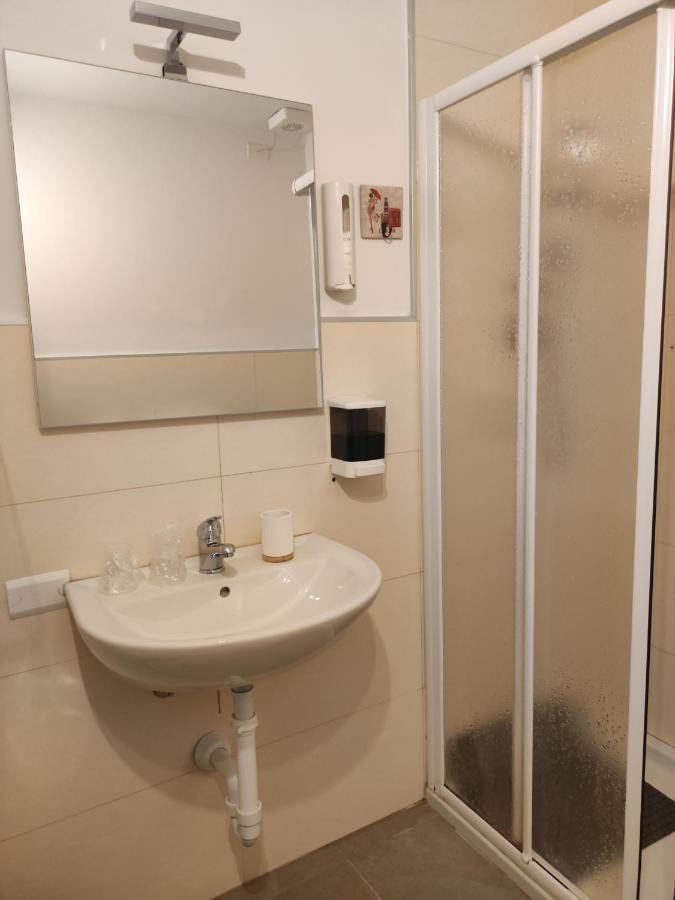Residenza Lisy Hotel Verbania Exterior photo